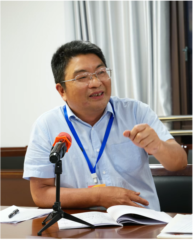 執行校長:雷大和